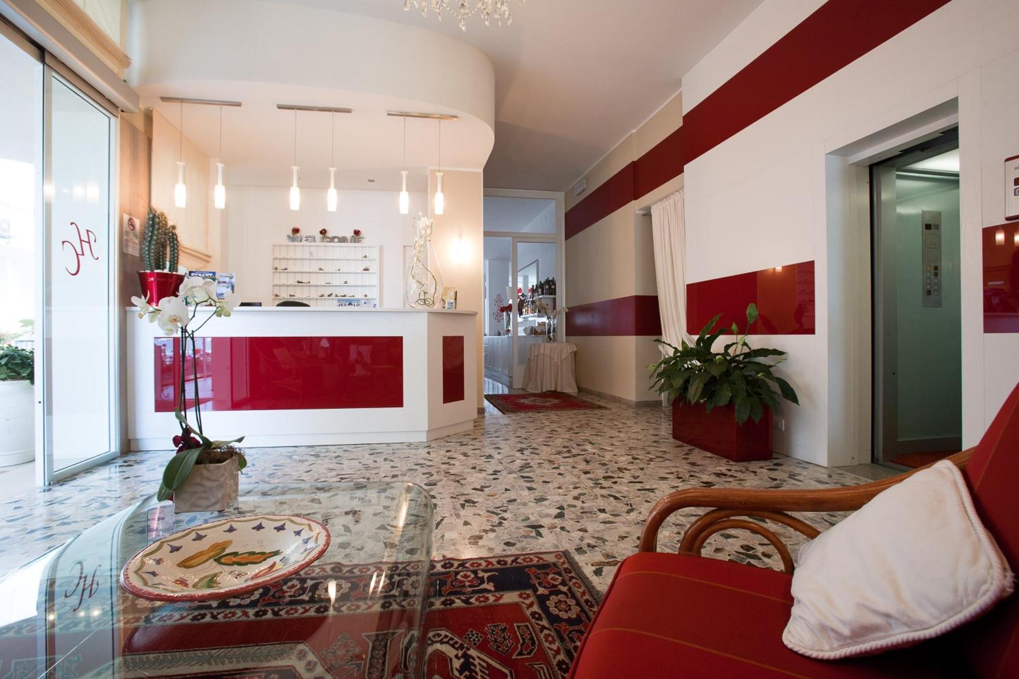 Hotel Canarie Lido di Jesolo Buitenkant foto