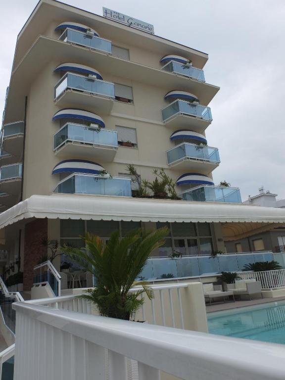 Hotel Canarie Lido di Jesolo Buitenkant foto