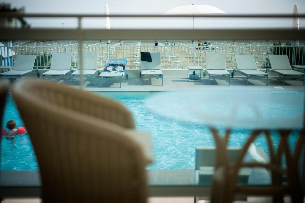 Hotel Canarie Lido di Jesolo Buitenkant foto
